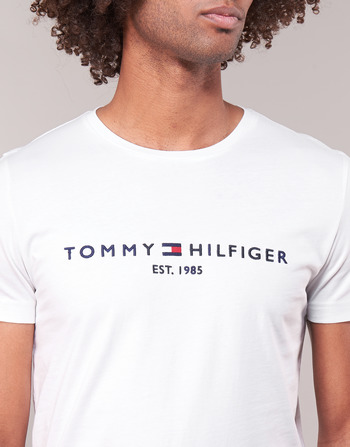 Tommy Hilfiger TOMMY FLAG HILFIGER TEE Bílá