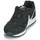 Boty Muži Nízké tenisky Nike VENTURE RUNNER Černá / Bílá