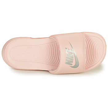 Nike VICTORI ONE BENASSI Růžová / Stříbrná       