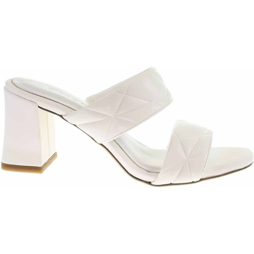 Boty Ženy Pantofle Tamaris Dámské pantofle  1-27240-38 white Bílá