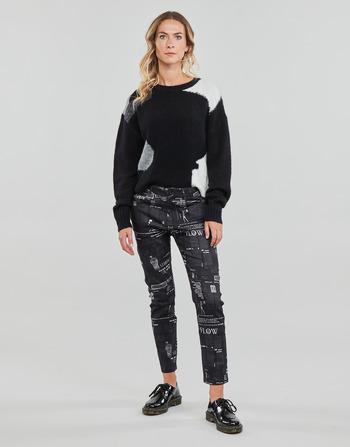 Textil Ženy Kapsáčové kalhoty Desigual PANT_NEWS Černá / Bílá