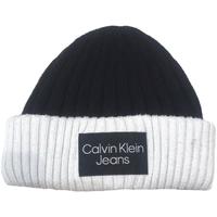 Textilní doplňky Čepice Calvin Klein Jeans  Černá