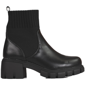 Pk Kotníkové boty Designové dámské kotníčkové boty černé na širokém podpatku - ruznobarevne