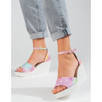 Pk Exkluzívní vícebarevné dámské  sandály na klínku 