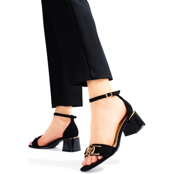 Pk Zajímavé černé  sandály dámské na širokém podpatku 