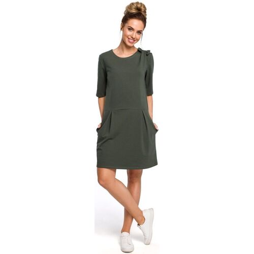 Textil Ženy Krátké šaty Made Of Emotion Dámské mini šaty Axelin M422 zelená Zelená