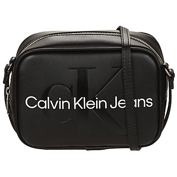 Taška Ženy Kabelky s dlouhým popruhem Calvin Klein Jeans CKJ SCULPTED NEW CAMERA BAG Černá