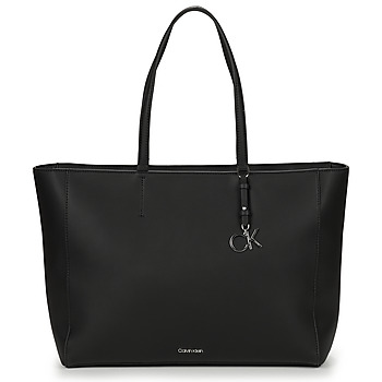Taška Ženy Velké kabelky / Nákupní tašky Calvin Klein Jeans CK MUST SHOPPER MD Černá