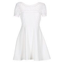 Textil Ženy Krátké šaty Betty London INLOVE Bílá